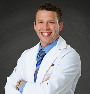 Dr. Mark Facciolo, general surgeon specializing in endocrine surgery
