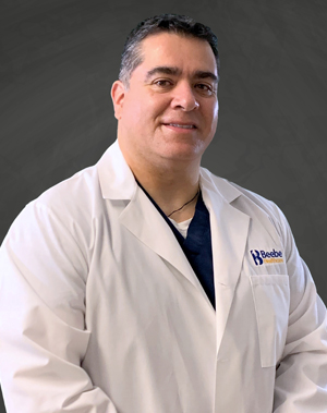 Dr Luis Castro-gray-ECHO.jpg Dr Luis Castro