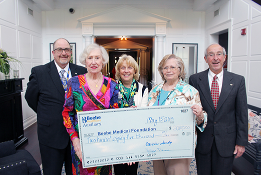 Rick Schaffner, RN, Interim CEO, Executive Vice President & COO of Beebe Healthcare, Auxiliary Treasurer Patricia Sandy, Judy Aliquo, CFRE, President and CEO of Beebe Medical Foundation, Lesley Nance, Auxiliary President, and Dave Herbert, Beebe Board of 