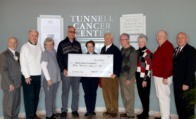  Shown (left to right) are Barry Hamp, Executive Director of Oncology Services at Beebe Healthcare; Independence Car Show Committee Members: Lenox and Prudence Garrity, Chairman Denny Spaulding, Tammy and Everett Toomey, Jack and Kitty Hartshorn, and Dick