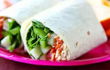 hummus veggie wrap
