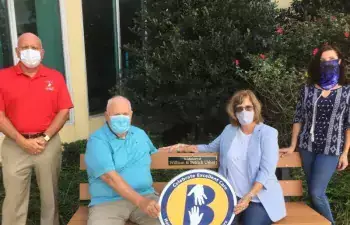 New benches donated for Beebe’s Tunnell Cancer Center