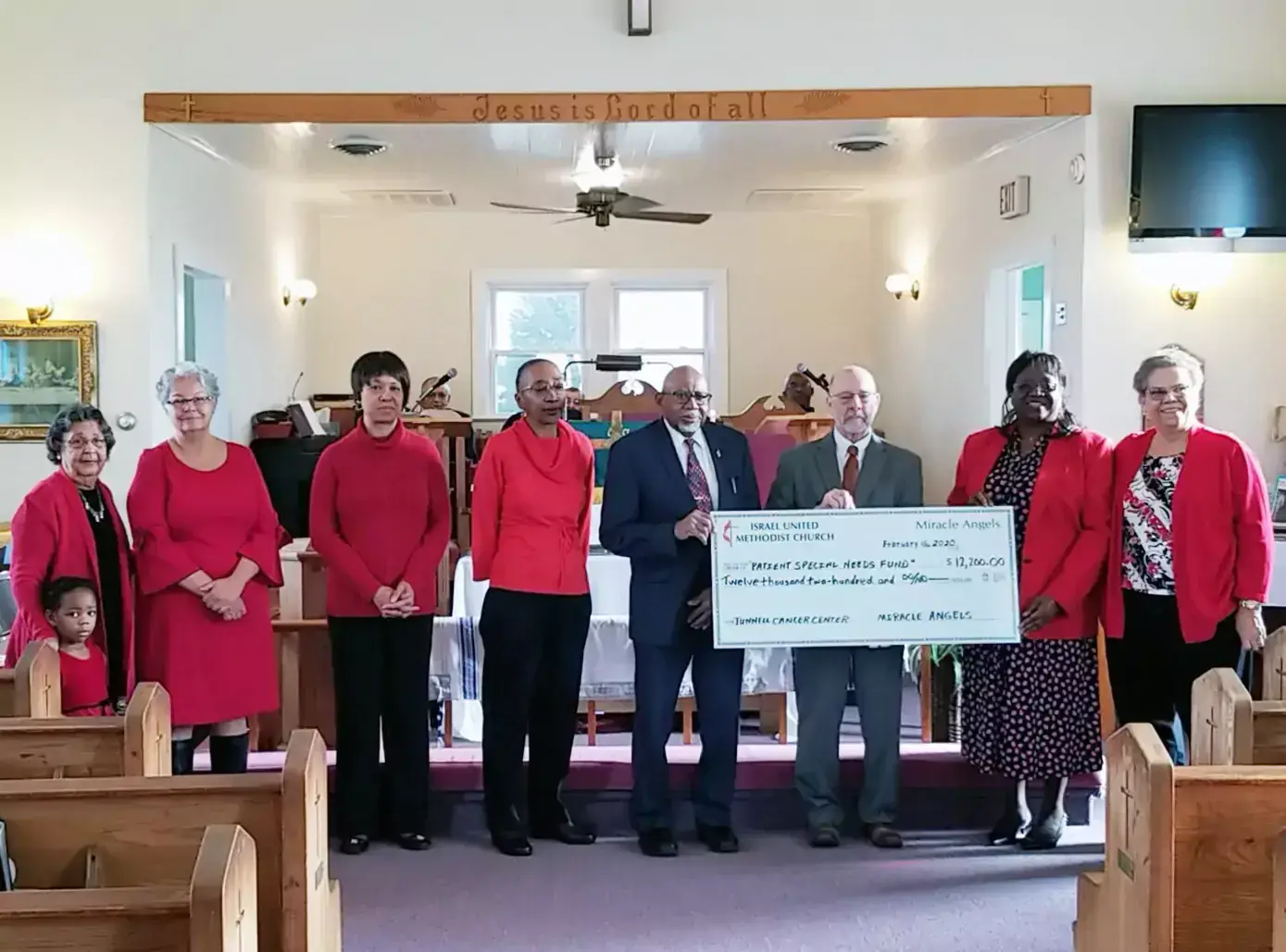 Donation_Israel United Methodist Church 2-16-2020_print.jpg arolyn A. Morris, Ava Marie Phillipe (Rev. Burns granddaughter), Chief Natosha N. Carmine, Shorel Clark, Joyce Rickards, Charles S. Cramer, Sr., Executive Director of Beebe’s Oncology Services Barry Hamp, Rev. Marjorie Belmont-Burns and Betty J. Streett.