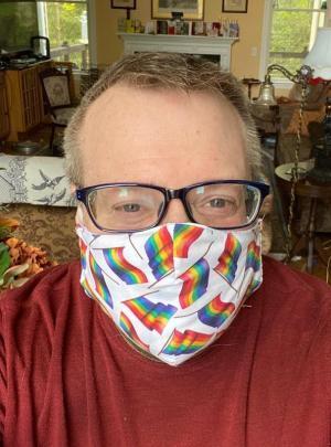 Steven with his mask on