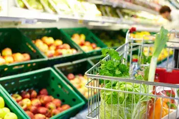 Content image: grocery-shopping-10774340_WEB.jpg Image file: grocery-shopping-10774340_WEB.jpg