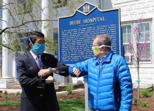 Dr Tam and Steve Aune