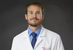 Chasanov_DSC9606_Cropped.jpg Dr William Chasanov, DO