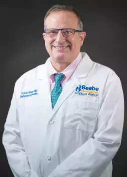 yunis_david_md_full_8may23_v1.jpg Dr. David Yunis